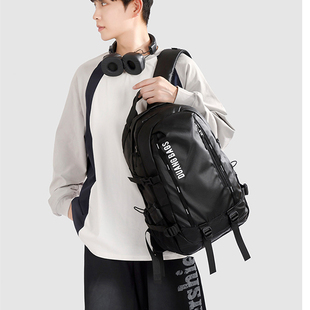 日韩工装风中学生书包男女港风街头潮牌双肩包户外旅行徒步登山包