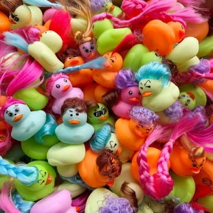 杀马特发型鸭邻里手打柠檬茶小黄鸭头发鸭彩色小鸭子表情鸭批发