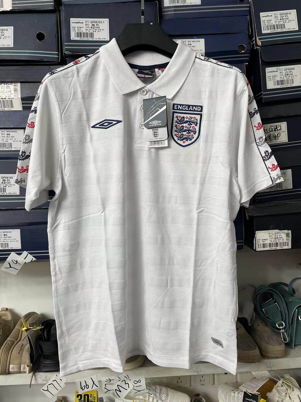 正品茵宝umbro英格兰经典三狮球员版复古比赛球衣夏季t恤足球服