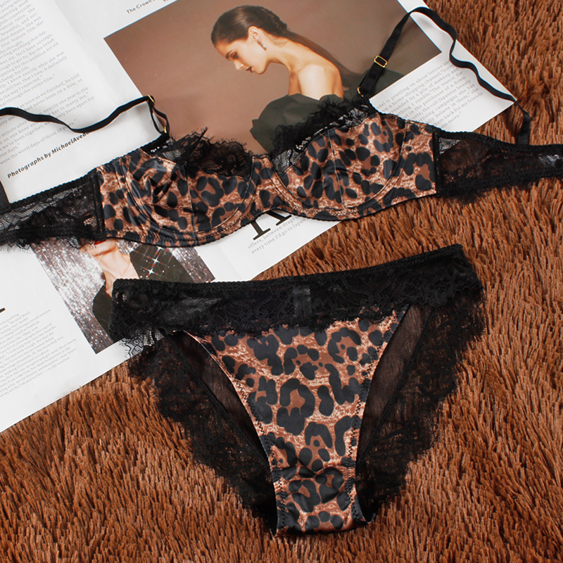 豹纹内衣女软钢圈聚拢上托显大性感情趣夜店蕾丝美背文胸内裤套装