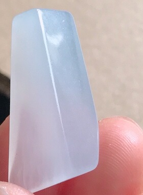 缅甸天然翡翠A货冰种随形裸石，26.9-14.7-7.5，4.52g