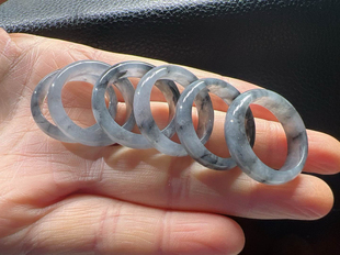 缅料冰乌鸡指环，17-23号圈口都有，随机发货，水墨画风