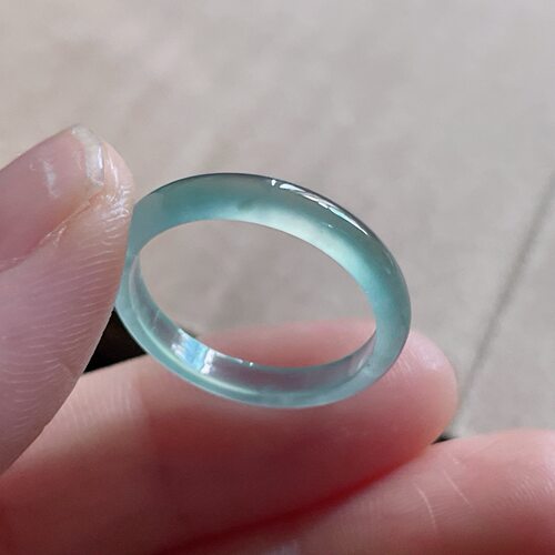 天然翡翠A货冰蓝指环17号圈口，内径18-3-1.6mm