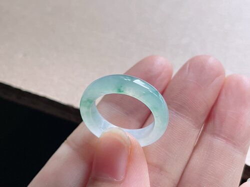 缅甸天然翡翠A货冰种飘花指环飘花灵动14号16.8-5.4-3.5mm