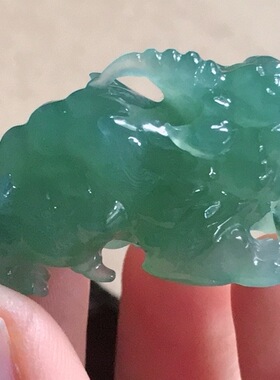 缅甸天然翡翠A货满色招财貔貅，形态凶猛37.8-22.6-15.8，19.13g