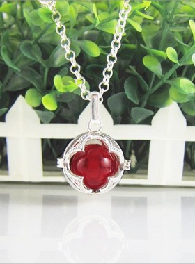 四叶草镂空扩香小瓶子吊坠毛衣链