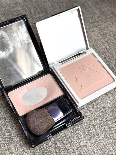 绝版pk107通通闪开 这才是真平替仙蒂妮卡喵咪哑光高光01面部提亮