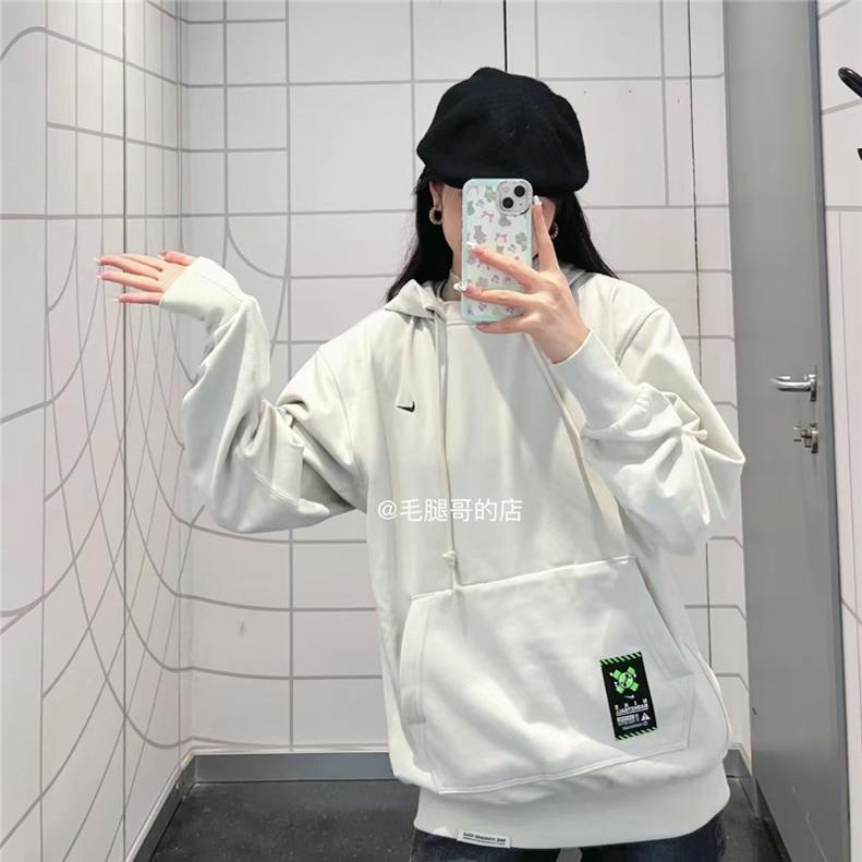 耐克男子加绒宽松印花连帽卫衣