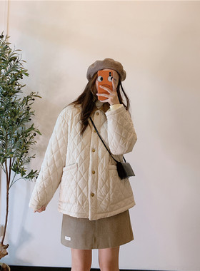 翻领菱格棉服白色女款冬款上衣