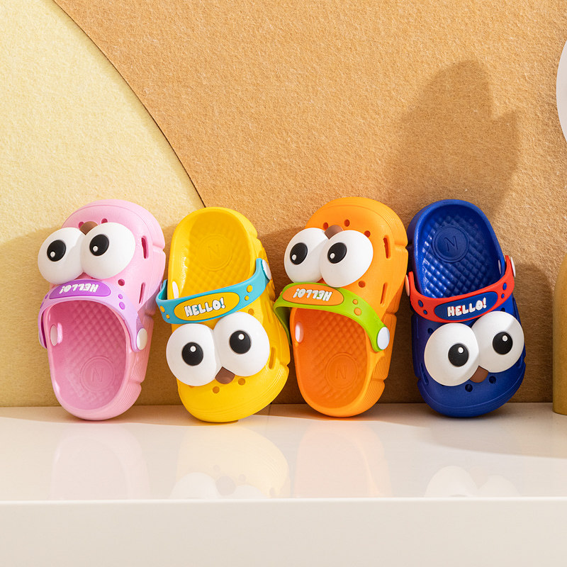 2025新款儿童凉鞋男女小孩2-6岁学步宝宝可爱卡通防滑包头洞洞鞋