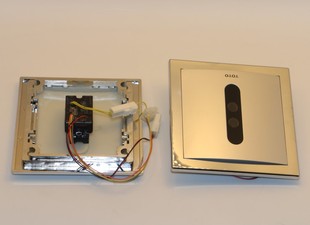 R-TOTO小便斗感应器配件，TOTO小便池面板电磁阀电池盒感应器总成