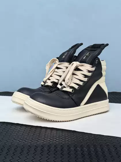 Ro Shoes New Style Dark Black and White Inverted Triangle High-Top Shoes Genuine Leather Height-Increasing Short Boots Celebrity Picks Versatile Sneakers