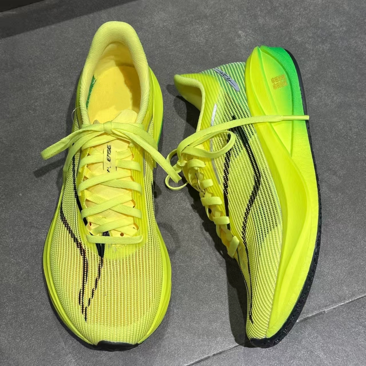 飞电5C棉花糖2025学生碳板跑步鞋