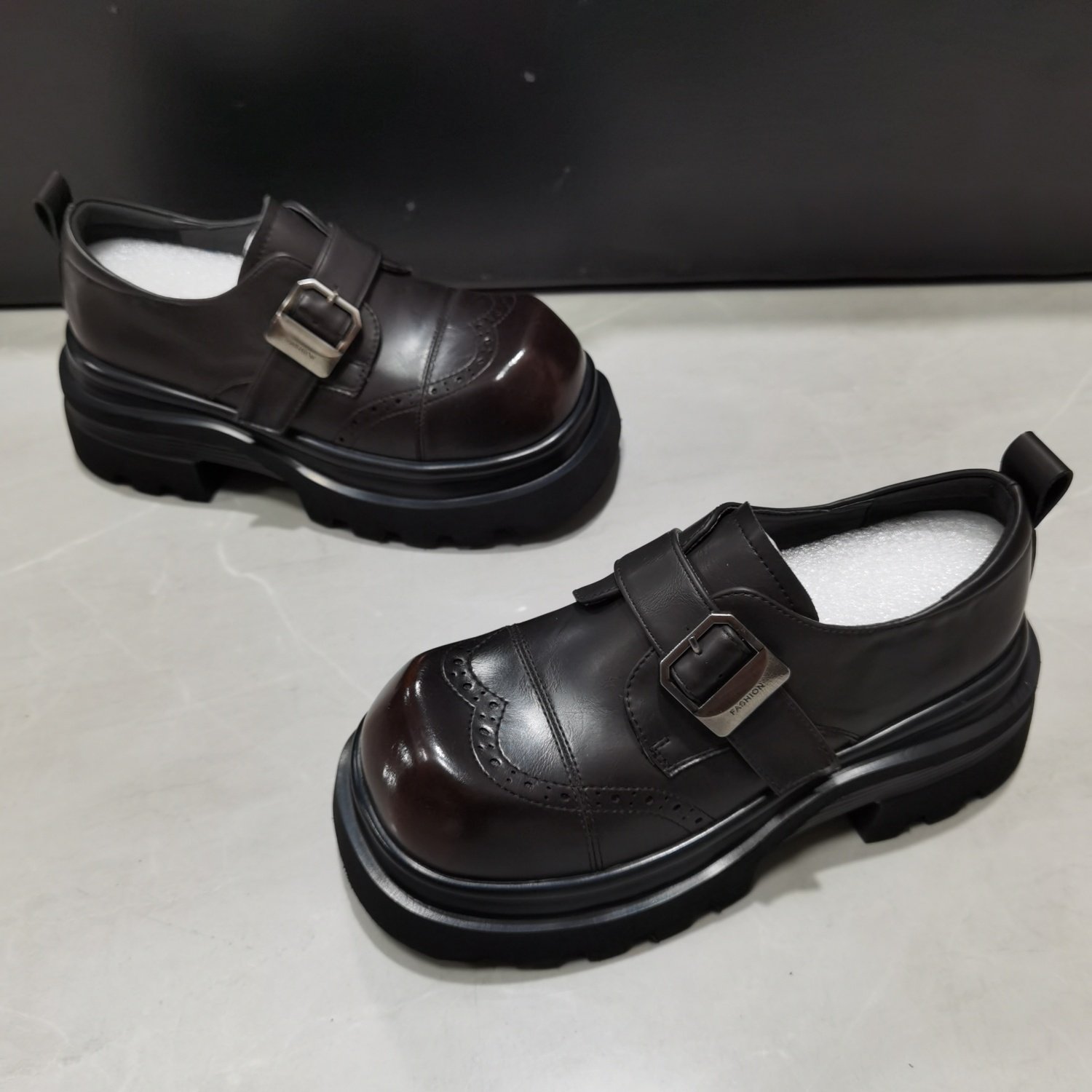 欣源家英伦风真皮厚底小皮鞋女2026春款搭扣单鞋百搭增高乐福鞋潮,女鞋,深口单鞋,淘宝优惠券,粉丝福利购,淘宝优惠卷