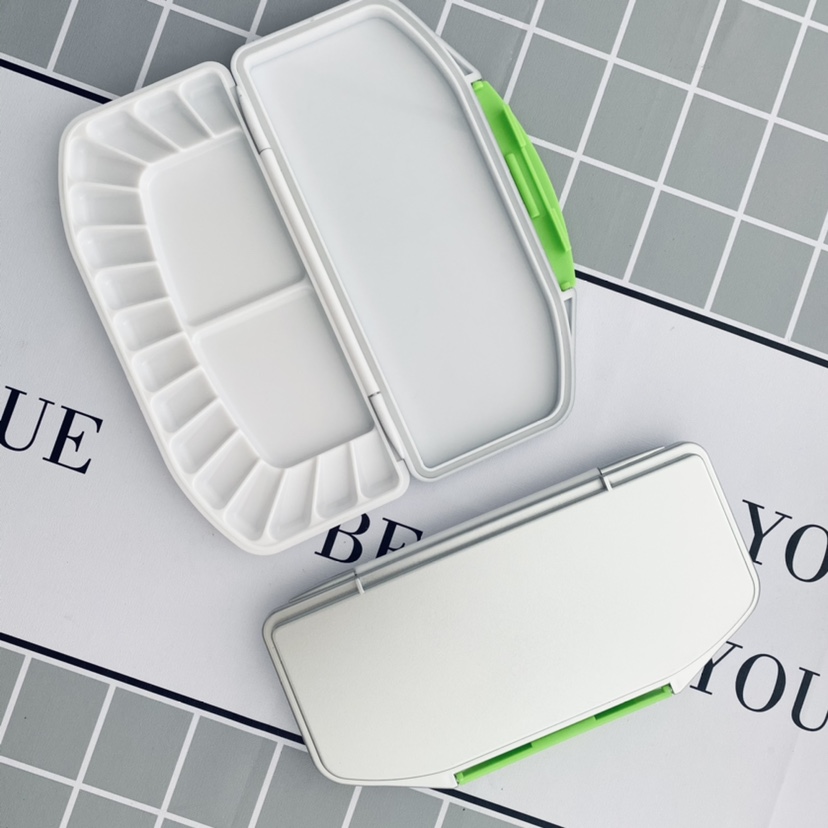 水彩绘画长方形调色盒16格密封保湿颜料盒塑料调色盘美术手绘