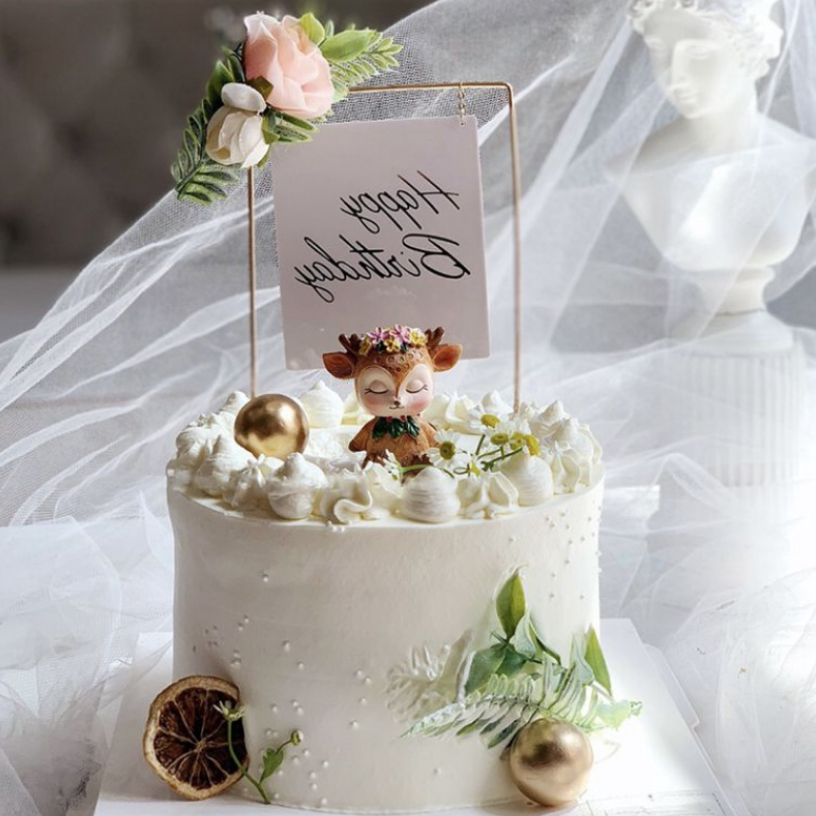 可爱梅花鹿蛋糕摆件 小鹿蛋糕装饰公仔烘焙配件 塑料摆件