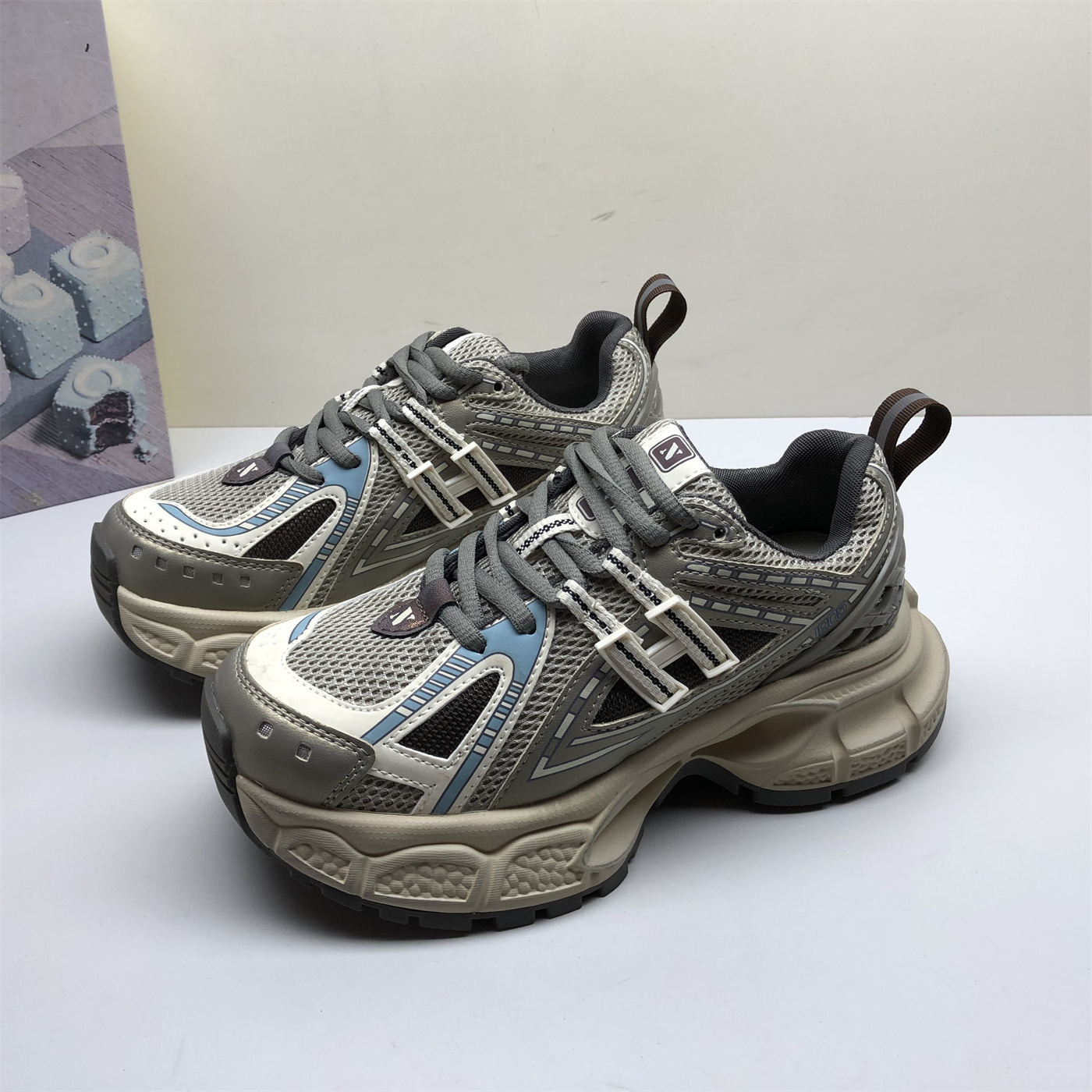 35码断码撤柜真皮女厚底复古老爹鞋女网面透气增高休闲运动鞋百搭