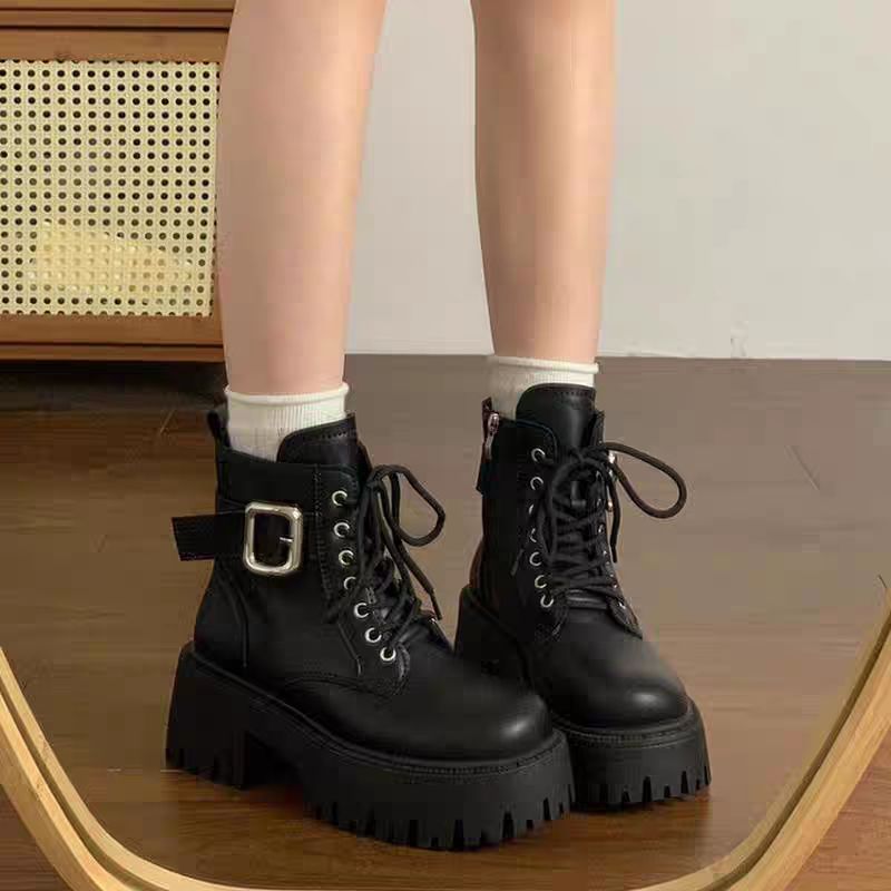 厚底英伦风马丁靴女款2025新款秋冬季小个子增高黑色系带短筒靴子