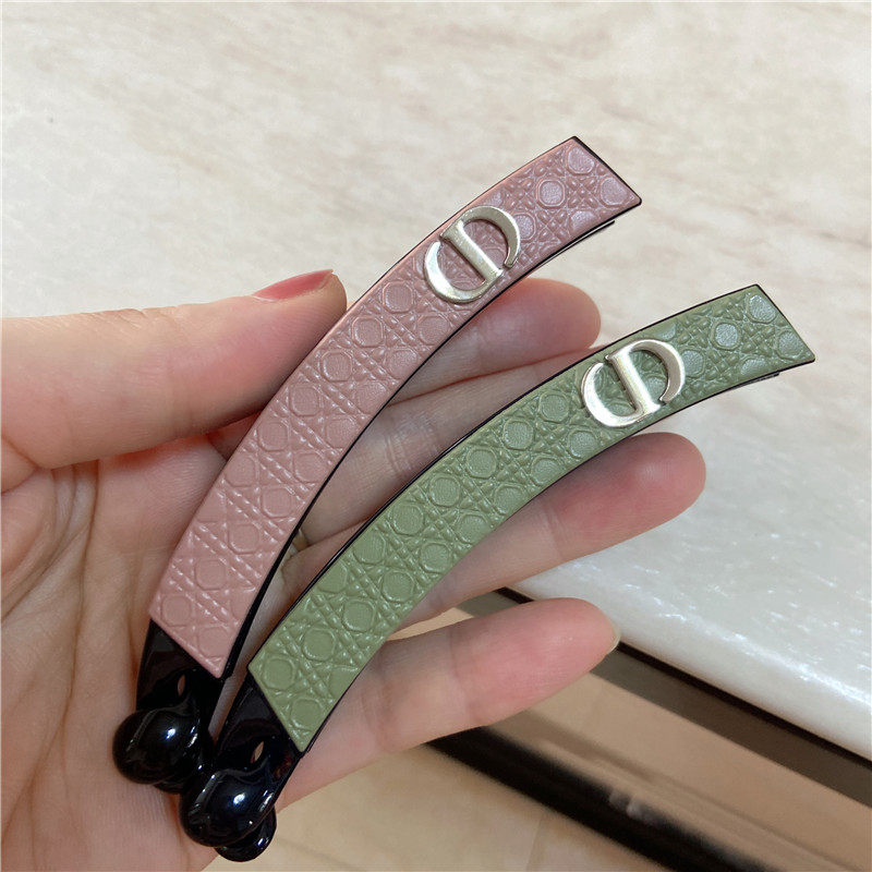 韩国东大门进口发饰大号皮革CD小香风香蕉夹盘发马尾夹横竖夹发夹