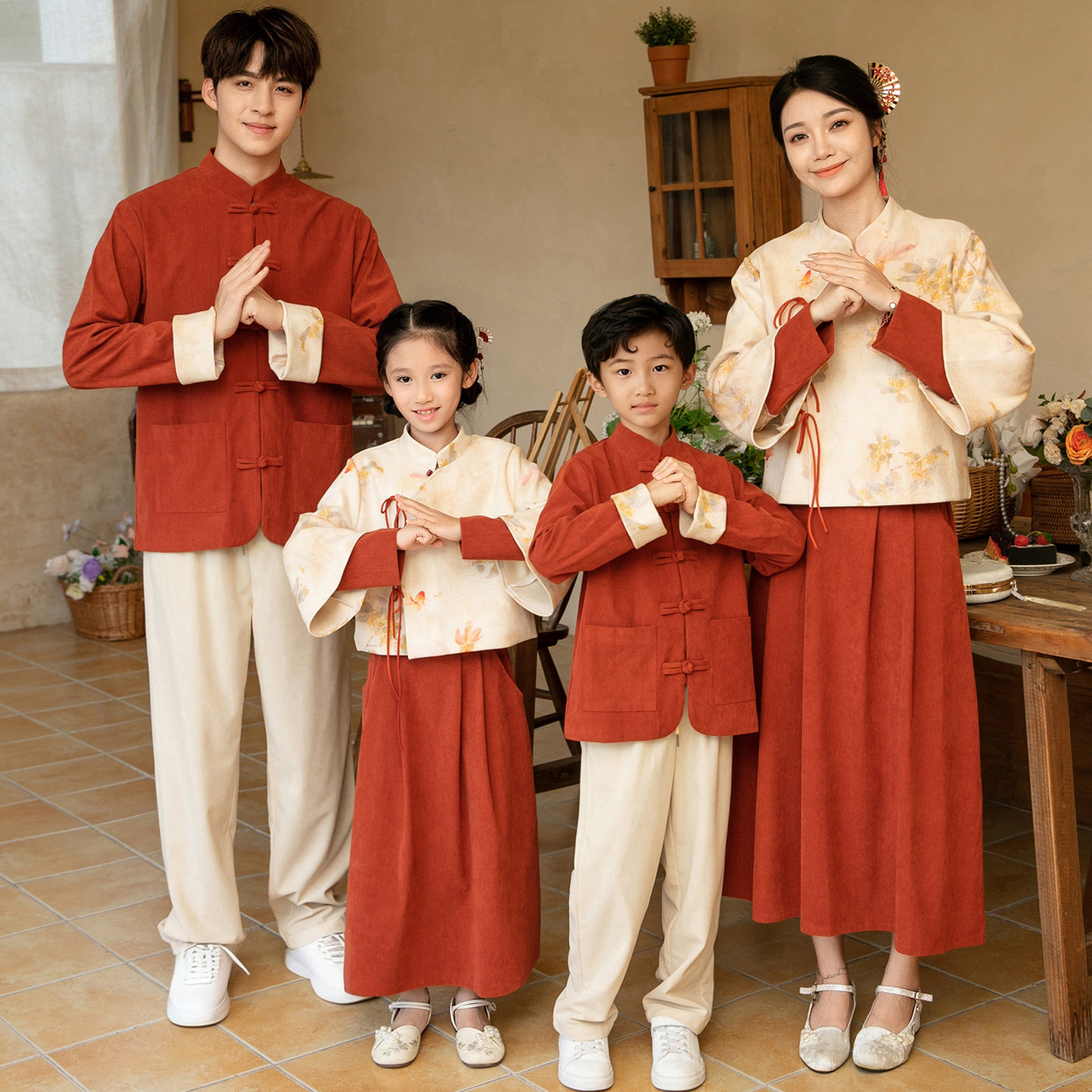 亲子装春季汉服中国风外套一家三四口家庭套装母女裙子表演园服春