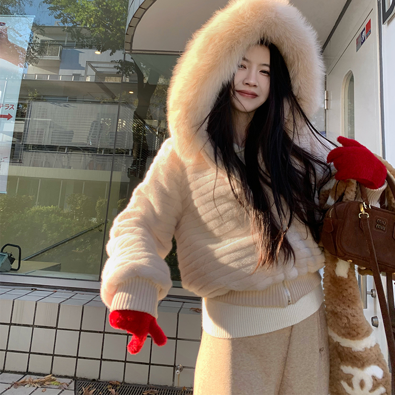 渔小平 棉云拿铁 环保皮草狐狸毛夹棉加厚外套女冬季短款毛毛上衣