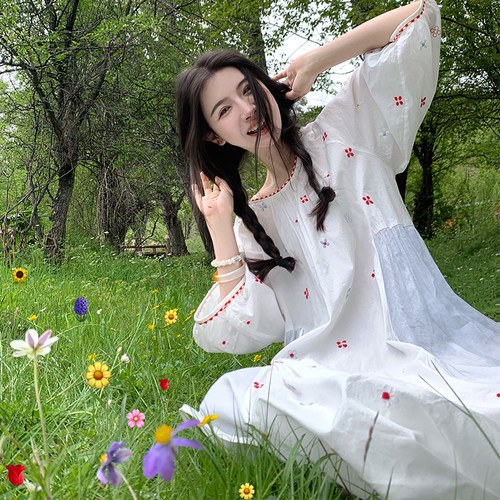 渔小平 罗曼城 醇棉苎麻刺绣可系带七分袖连衣裙夏日绝美小裙子