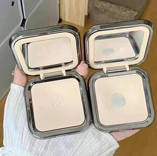 干湿两用 自带防晒!KIKO哑光雾面粉饼SPF25提亮定妆 控油CR15
