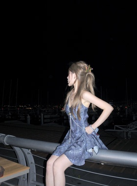 CAFE ROSE 蝴蝶露背吊带连衣裙女 夏季新款修身显瘦气质a字短裙子