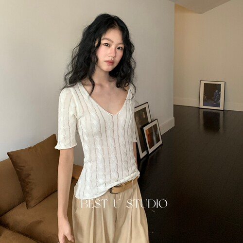 TCCW秋季麻花镂空针织衫上衣女