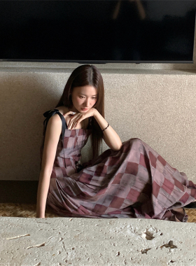 Best U设计感格纹绑带连衣裙女秋季新款复古小众撞色格子吊带长裙