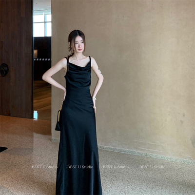 BestU新款高级感黑色吊带连衣裙