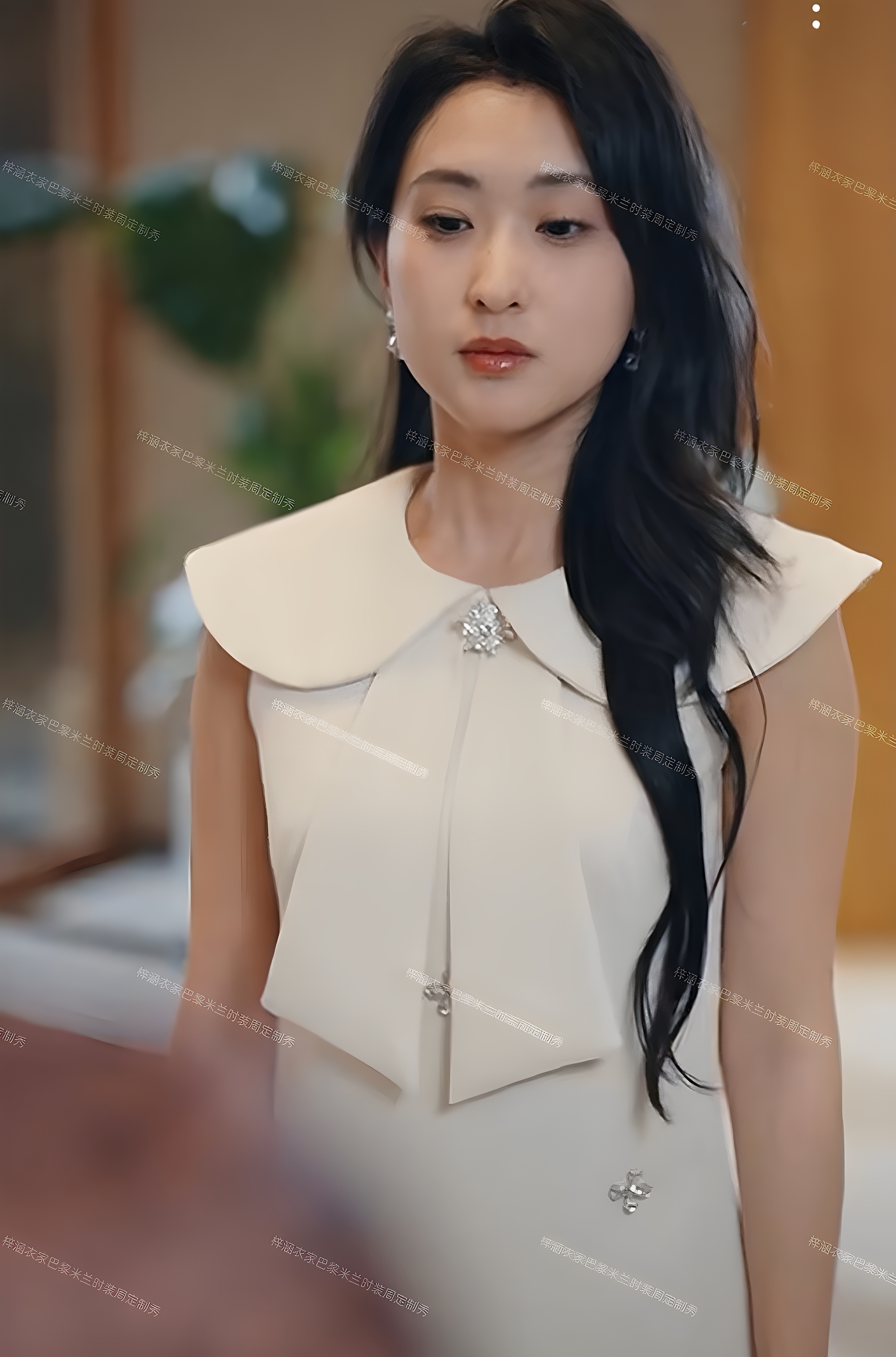 短剧血色蔷薇林若薇付长清同款2025新款白色娃娃领无袖连衣裙女
