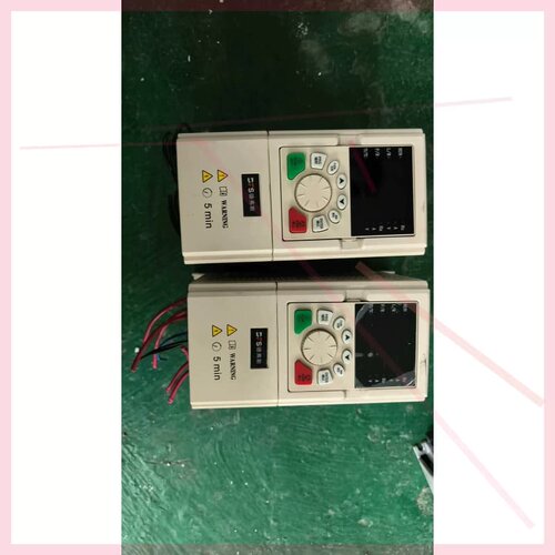 斯变频器 FS300A-T2.2GB