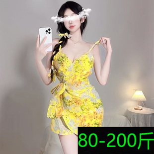 熟女裙80-200斤胖mm黄色战性感吊带深v足浴按摩ktv夜店裙