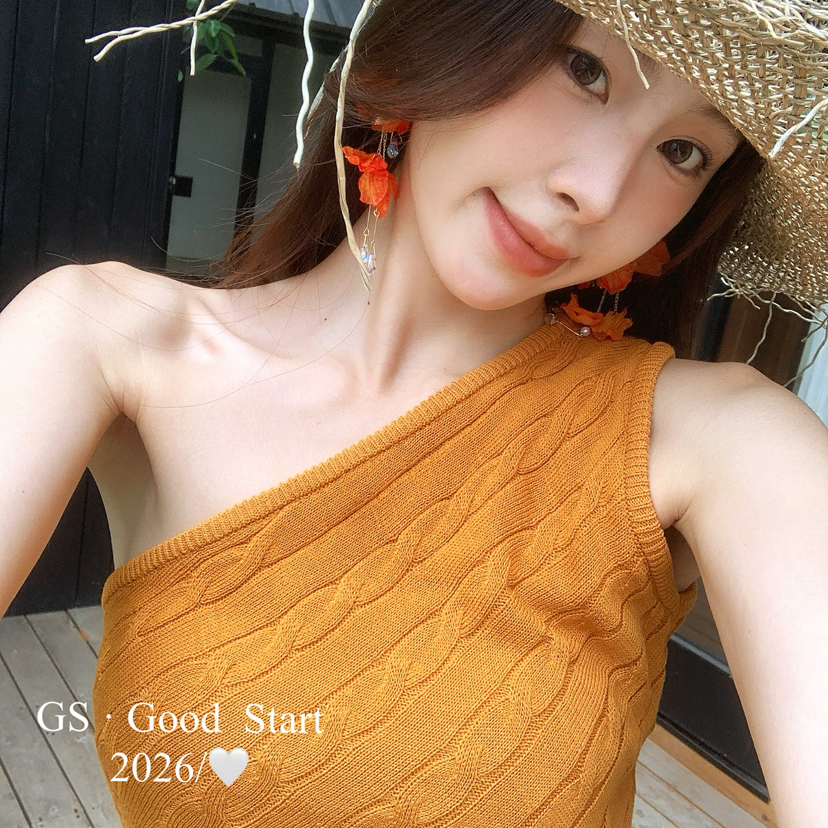 出片一级反应超好春夏休闲纯欲洋气斜肩设计麻花针织背心