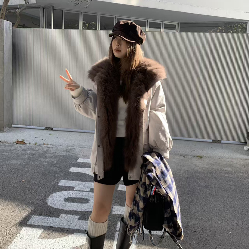 老钱风美式名媛翻领宽松中长保暖羽绒服外套(配可拆真狐狸毛毛领)