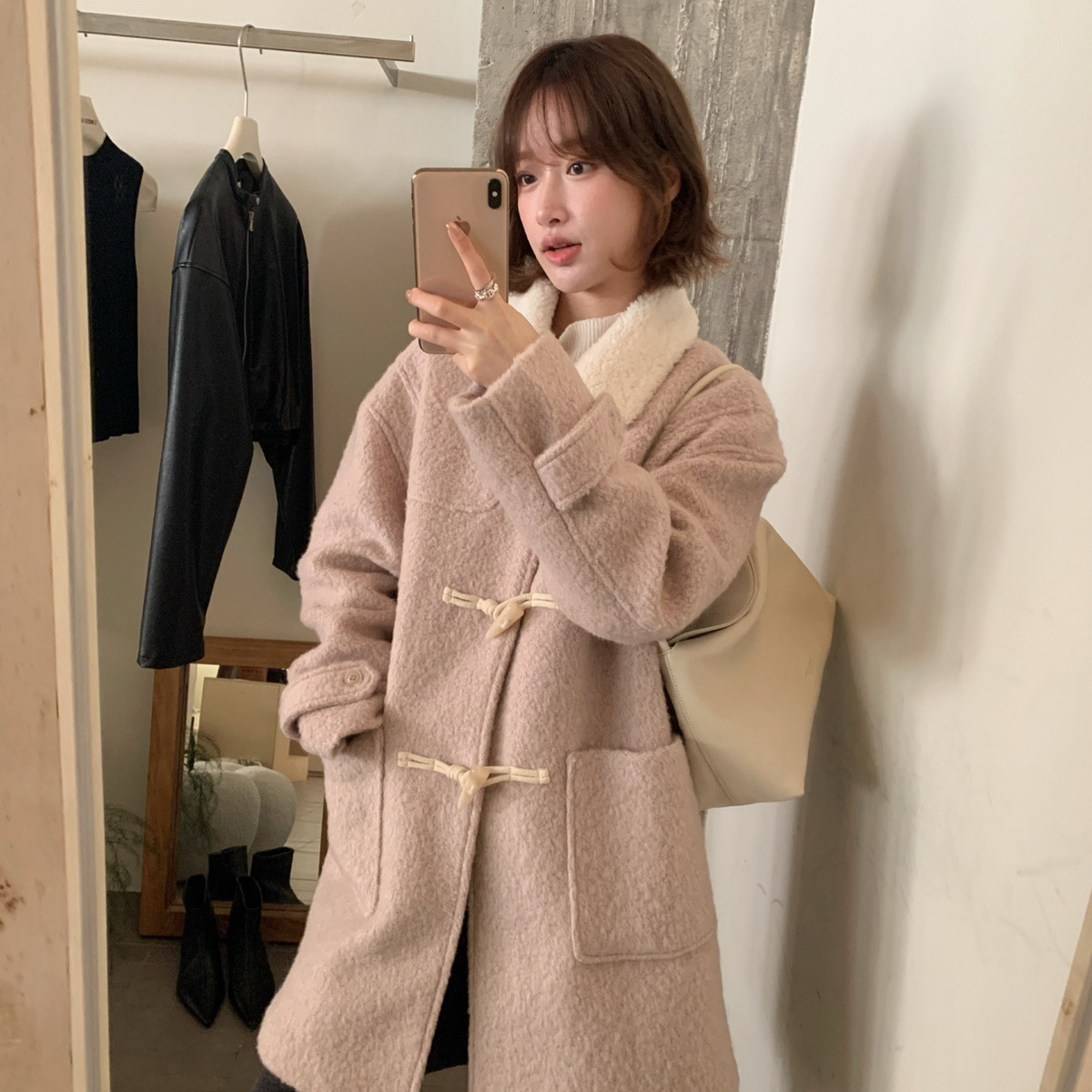 韩版羽绒里衬翻领牛角扣中长款羊毛外套羽绒服(含50羊毛)