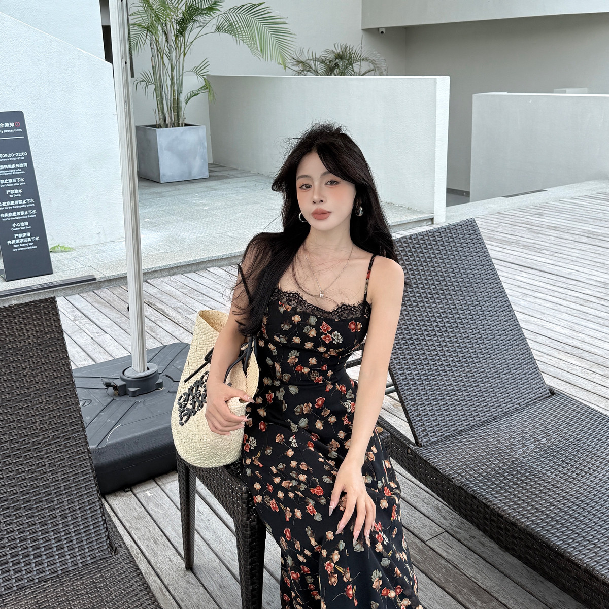 纯欲小女人花花长裙吊带连衣裙(连衣裙
