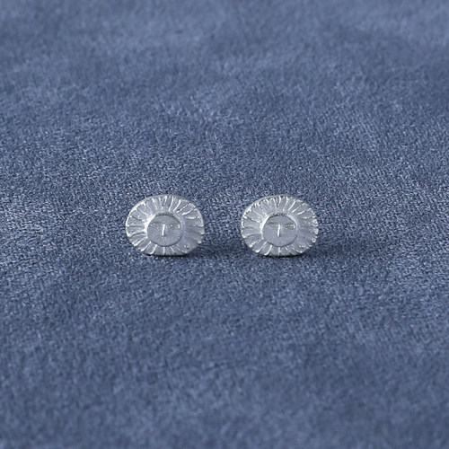 SALE E PEPE 胡椒盐 纯银小海神耳钉 镀金