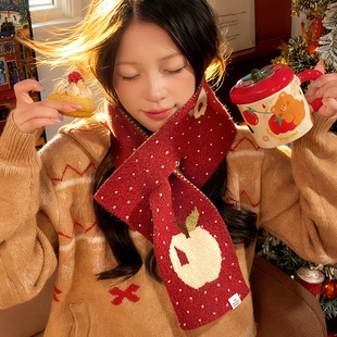 圣诞苹果刺绣围巾女生2025新款冬红色披肩毛线流行爆款可爱围脖