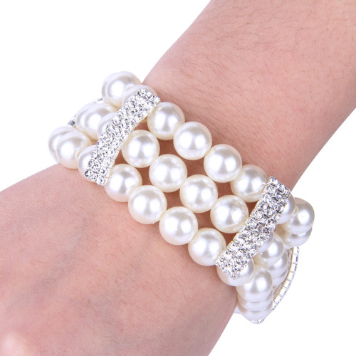 珍珠镶钻女手链奶油色手环手镯women pearl bracelet jewelry