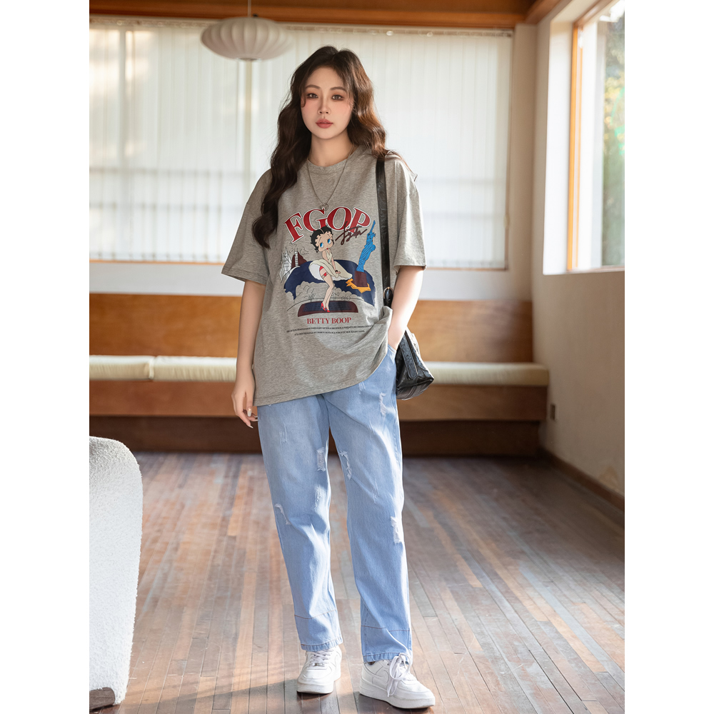 不再行凶大码女装胖mm春夏破洞九分牛仔裤女宽松显瘦哈伦老爹裤子