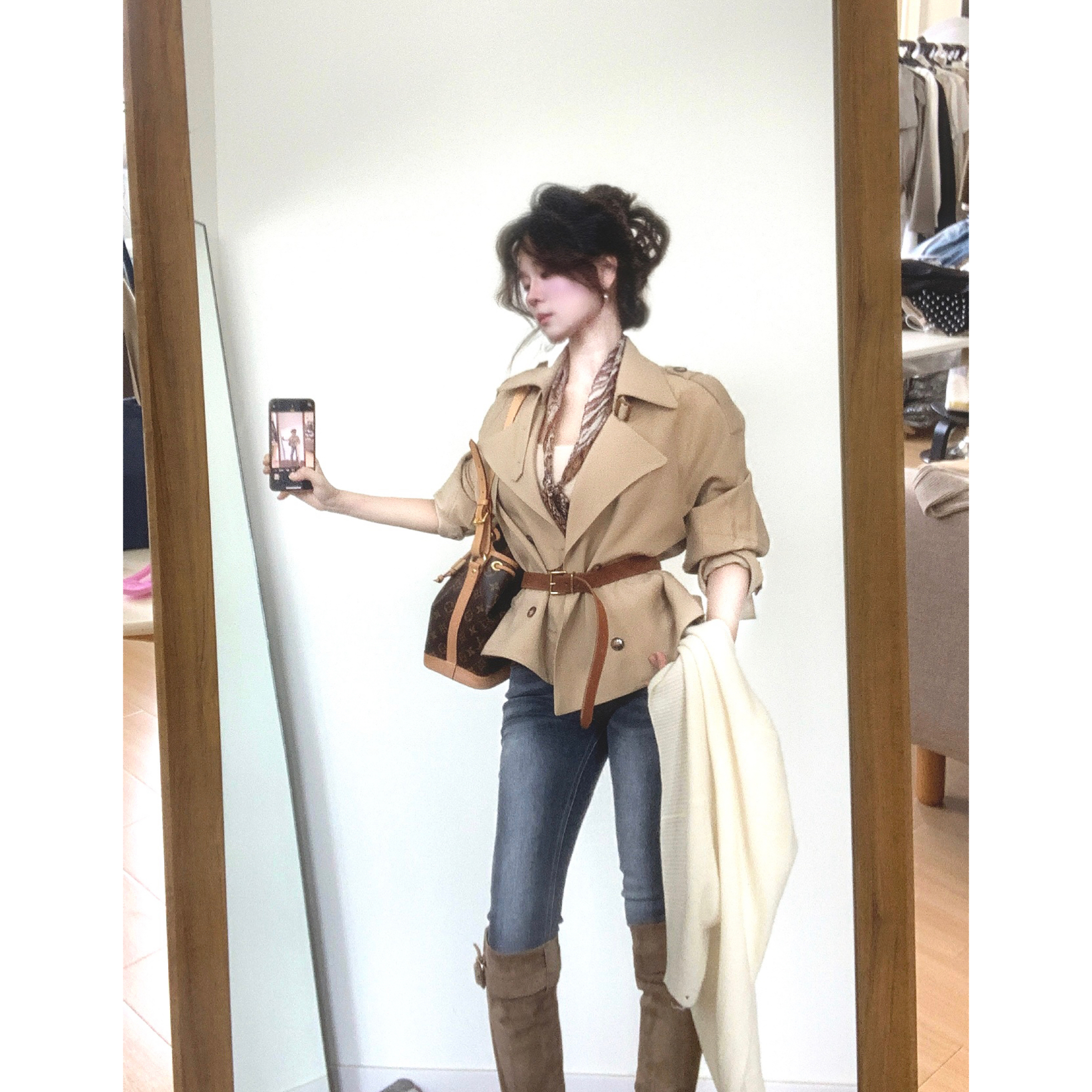 韩系复古收腰风衣外套