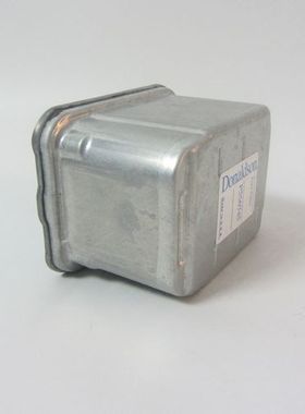 P557645/AR86745柴油滤芯适配约翰迪尔强鹿拖拉机发电机组