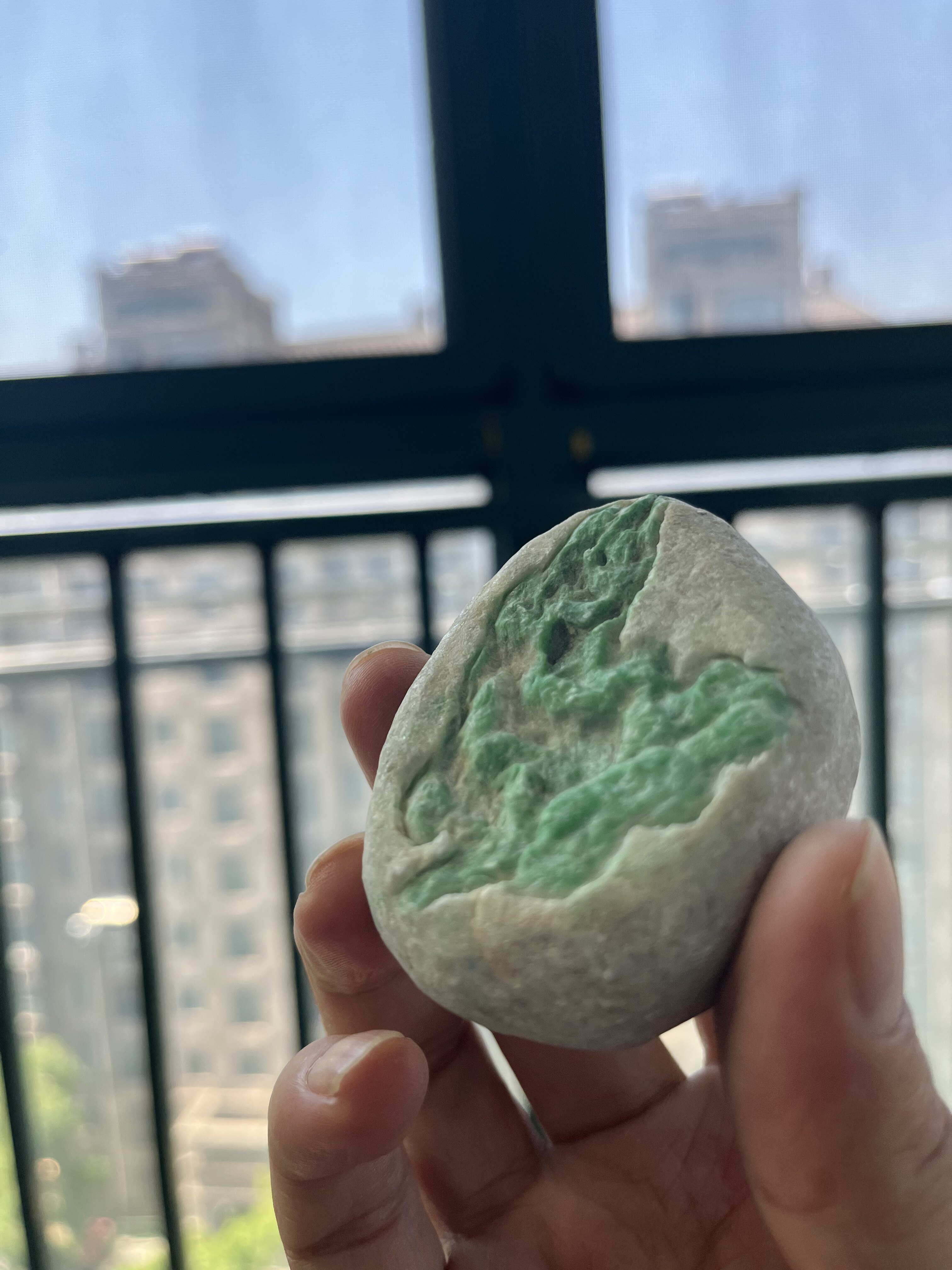 缅A翡翠辣绿阳绿开窗原石