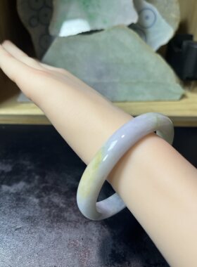 缅A翡翠糯化紫底洒金贵妃镯