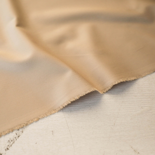 日本进口浅卡其色细腻斜纹华达呢纯棉纱卡嘎巴甸面料设计师布料