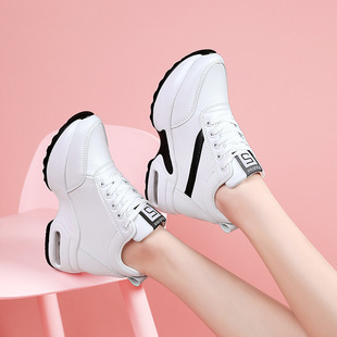 2024内增高女鞋皮面小白鞋女运动休闲增高鞋42码大码女鞋气垫减震