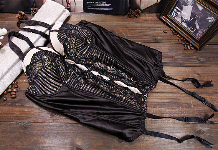 欧美风大码黑色性感塑身衣吊袜带