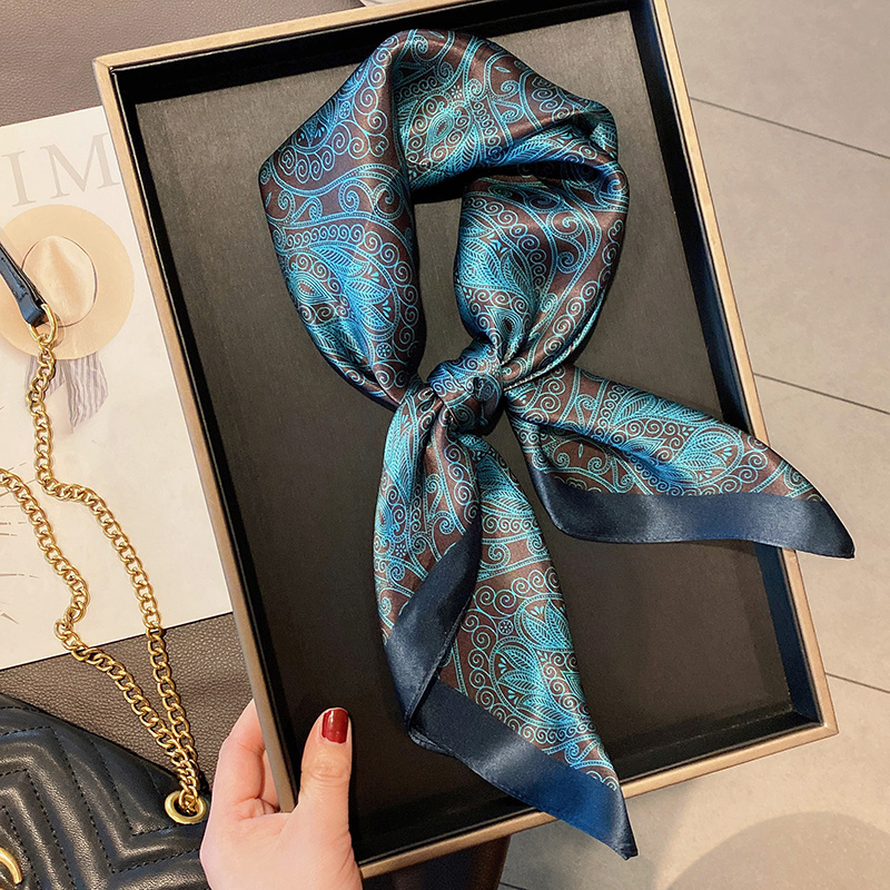 100%桑蚕丝丝巾显白复古蓝气质百搭方巾春季花卉真丝围巾小领巾女